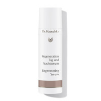 Regenerating Serum: refines and tones mature skin Dr. Hauschka Regenerating Serum