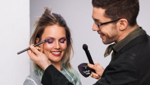 Dr. Hauschka Make-up Tutorials Dr. Hauschka Make-up Tutorials